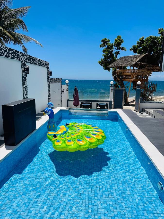 D' Beach Resort Puerto Princesa Екстер'єр фото